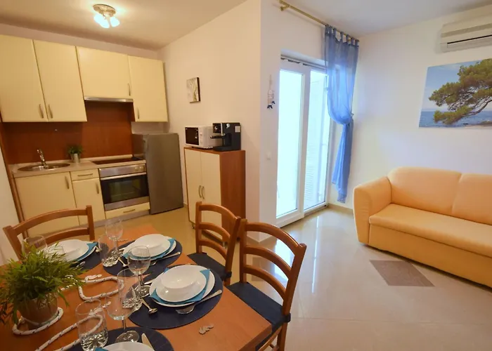 Adlitika By Interhome *